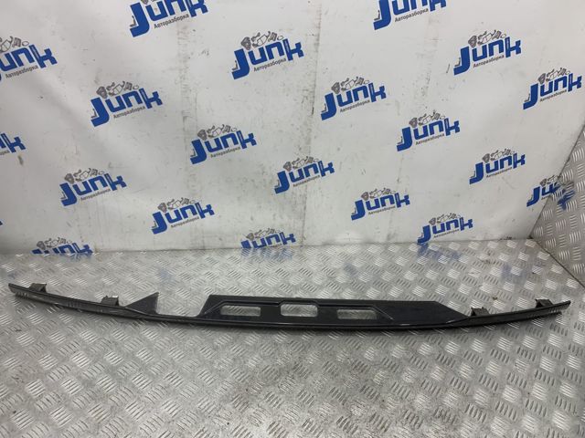 Накладка ляди LR076840 LAND ROVER