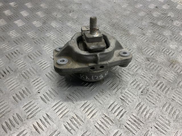 Подушка (опора) двигуна, ліва/права LR105970 LAND ROVER