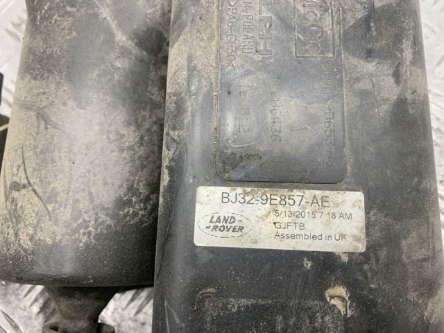 Адсорбер парів палива LR155134 LAND ROVER