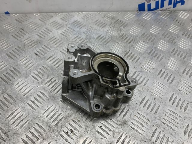 Кронштейн паливного насоса ПНВТ P30110190 MAZDA