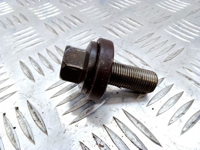 Болт колінвалу PE0111406 MAZDA