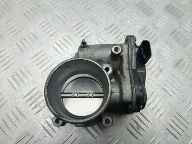 Блок дросельної заслінки PE2713640 MAZDA