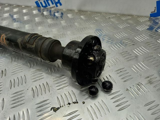 Кардан передній TVB500160 LAND ROVER