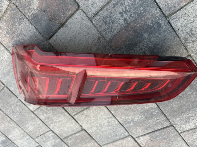 Задні ліхтарі 80A945094A VAG