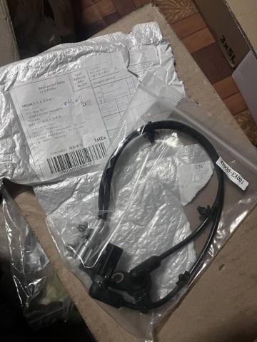 Датчик АБС (ABS) задній 47900EA001 NISSAN