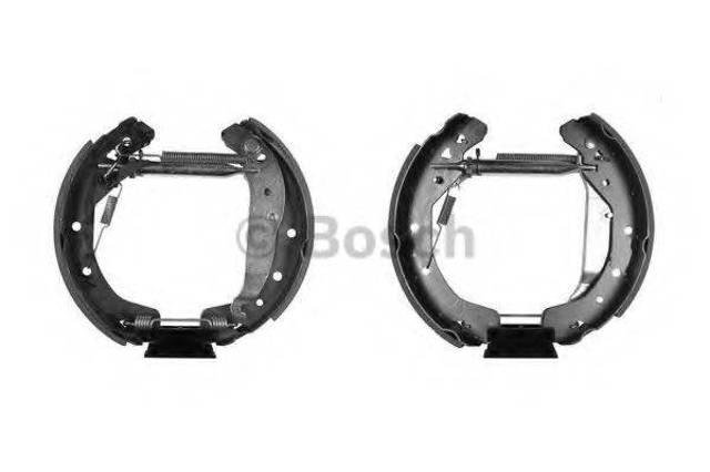 Гальма робочі задні ножні і гальмівні барабани 0204114633 BOSCH
