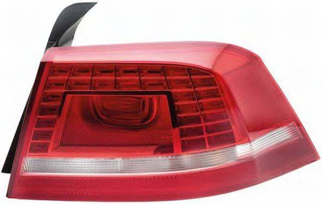 Задній правий зовнішній ліхтар 2SK010746041 HELLA