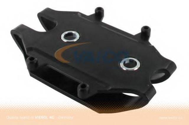 Кронштейн бампера переднього 51111944545 BMW