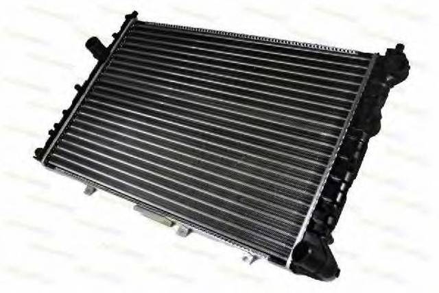 Радіатор охолодження двигуна D7D002TT THERMOTEC