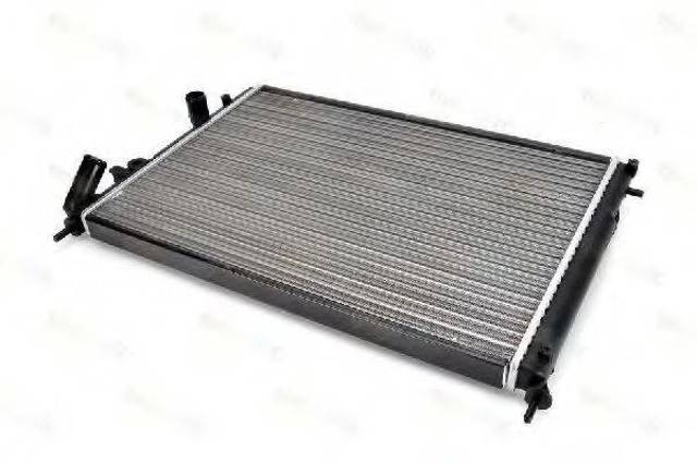 Радіатор системи охолодження двигуна D7R035TT THERMOTEC
