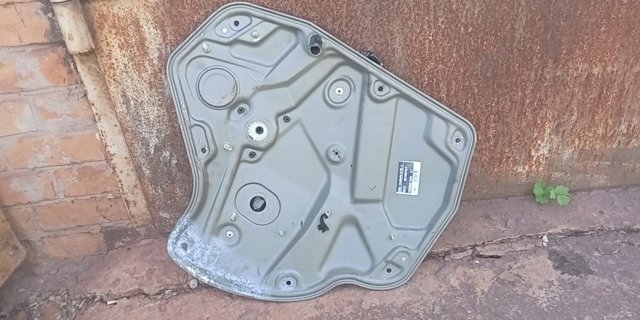 Механізм стеклопод'емника двері задньої, лівої 1Z0839461A VAG