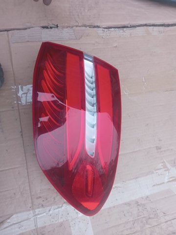 Задні ліхтарі 2539061200 MERCEDES