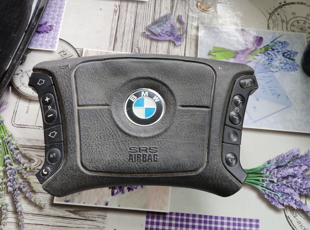 Установка подушки безпеки водія 3310933105 BMW