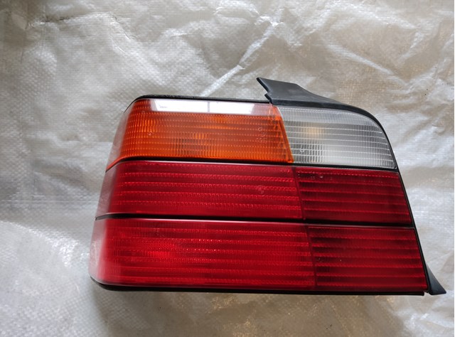 Задня ліва фара 63211387657 BMW