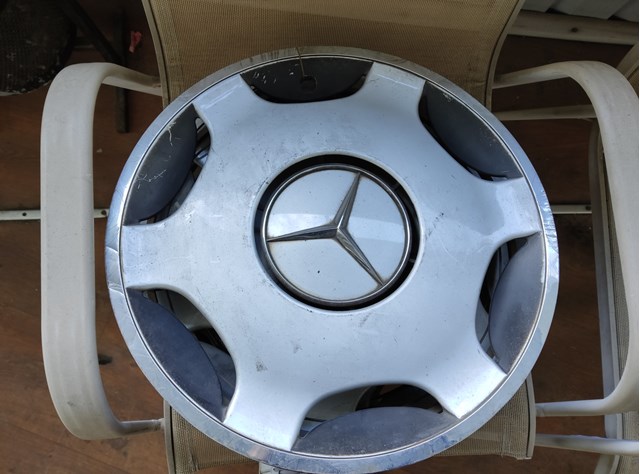 Ковпаки на диски A1244011424 MERCEDES