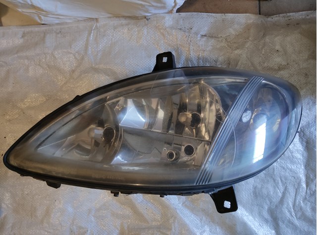 Блок фара ліва A6398200161 MERCEDES
