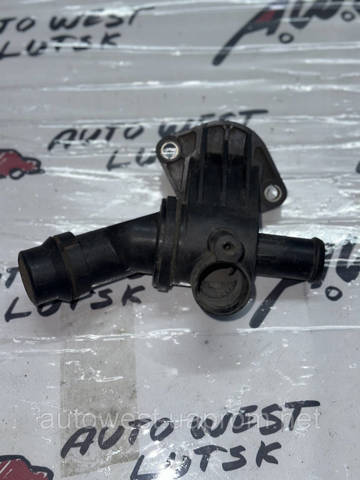 Термостат audi a6 c5 1997-2004г 06f121111g