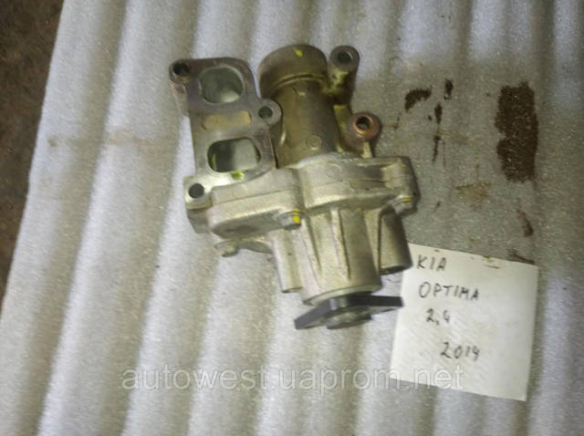 Помпа водяна, (насос) охолодження, в зборі з корпусом 251002G500 HYUNDAI