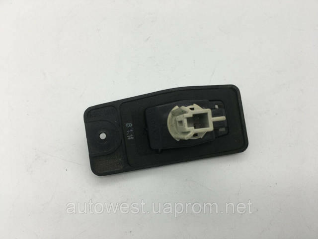 Ліхтар освітлення номерного знака 265108990B NISSAN