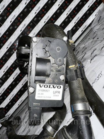 Регулюючий клапан охолоджувальної рідини 31686801 VOLVO