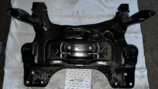 Підрамник передній 32395141 VOLVO