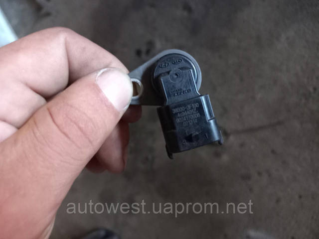 Датчик фаз 393002F100 HYUNDAI