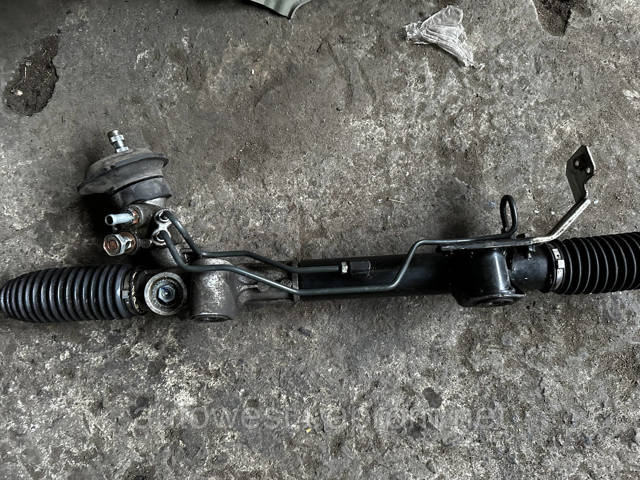 Рульова рейка 4410A010 MITSUBISHI