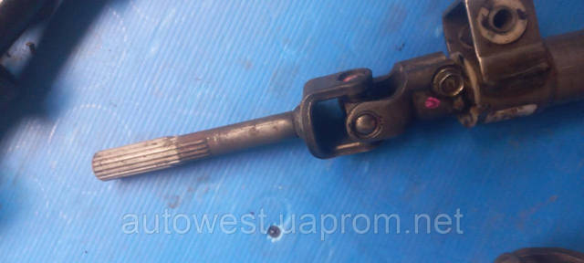 Вал рульової колонки, нижній 4522033280 TOYOTA