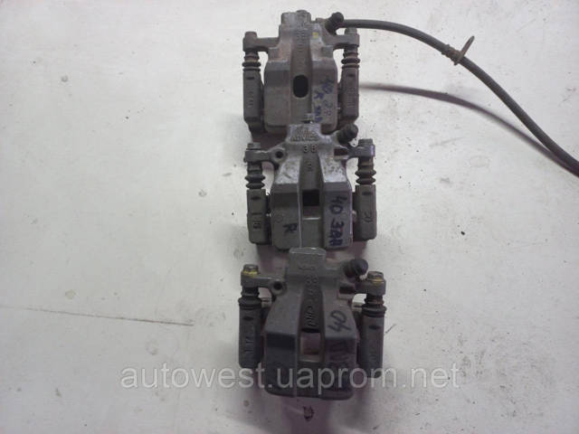 Супорт гальмівний задній правий 4783006052 TOYOTA