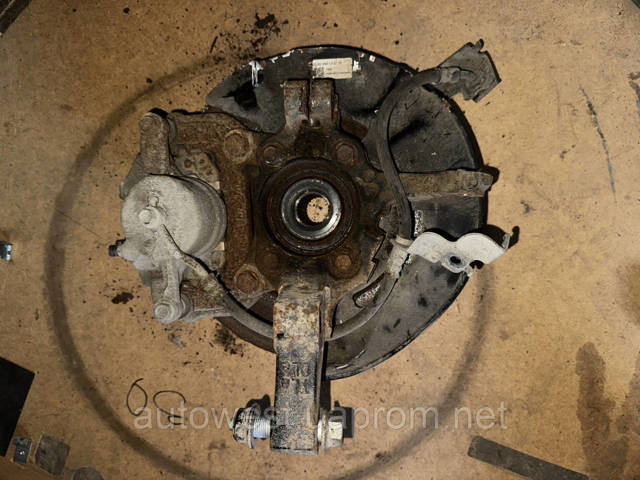 Цапфа поворотного кулака 51715D7000 HYUNDAI