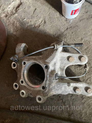 Цапфа поворотного кулака 52215STXA02 HONDA