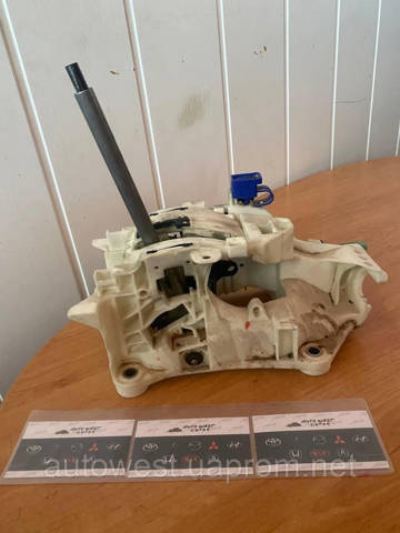 Механізм перемикання передач 54200STXA83 HONDA