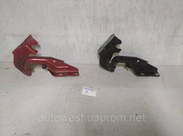 Шарнір капота правий 5905A090 MITSUBISHI