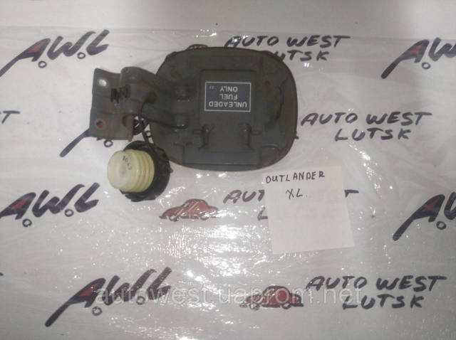 Дверцята бензобака 5940A045 MITSUBISHI