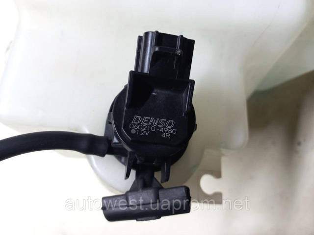 Моторчик омивача переднього скла 76846TA5A01 HONDA