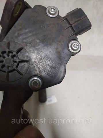 Педаль газу (акселератора) 7811033020 TOYOTA