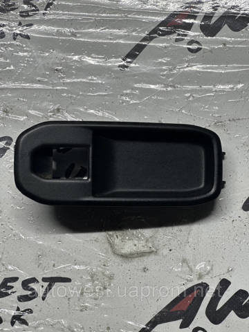 809609000R Renault (RVI)