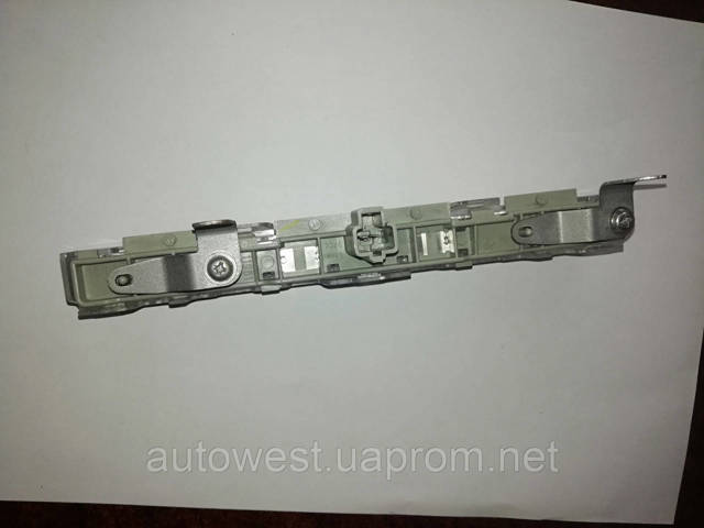Додатковий стоп-сигнал Toyota Corolla