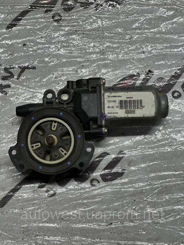 Моторчик склопідйомника двері задніх, лівих 834503K001 HYUNDAI