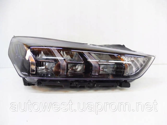 Основна фара - вставка 92102G2001T2S HYUNDAI