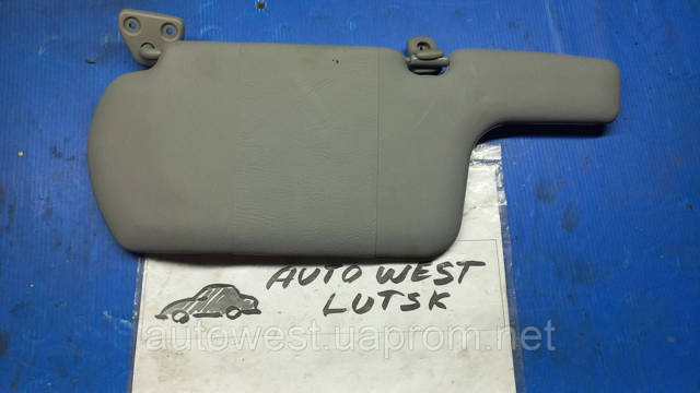 Козирок сонцезахисний 9640195F0B NISSAN