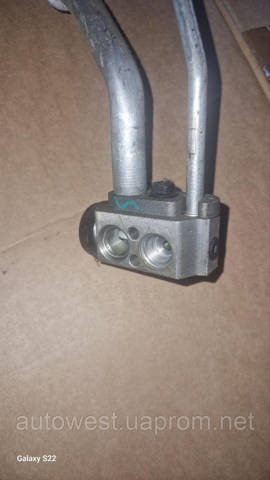 Клапан TRV, кондиціонера 976262P200 HYUNDAI