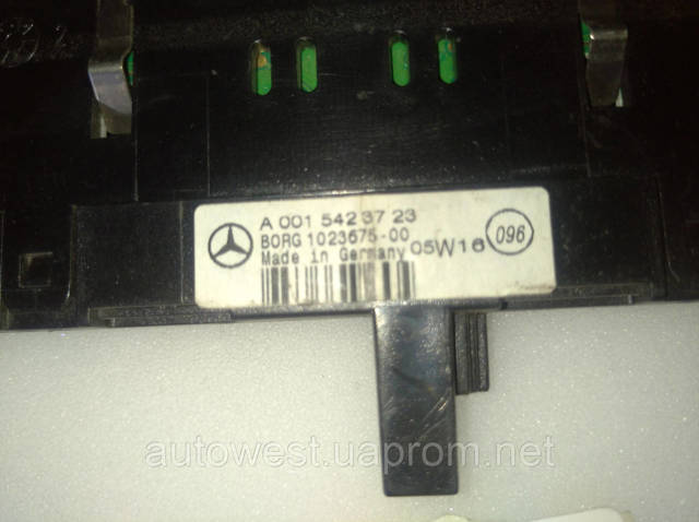 Дисплей парктроніка A0015423723 MERCEDES