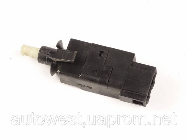 Кнопка стоп-сигналу A0015454009 MERCEDES