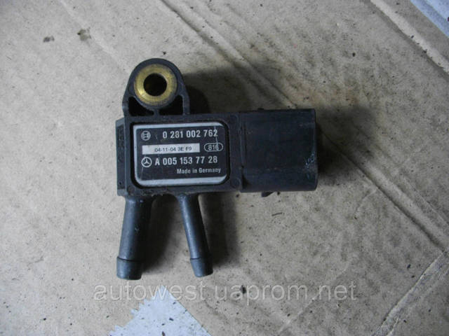 Датчик тиску вихлопних газів A0051537728 MERCEDES