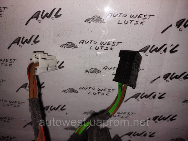 Джгут проводів передньої двері A1765405408 MERCEDES