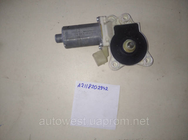 Мотор склопідйомника дверей передніх, лівих A2118202942 MERCEDES