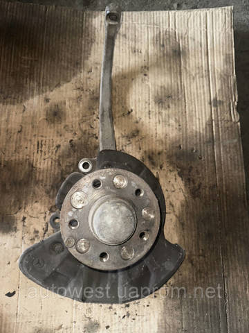 Цапфа поворотного кулака A2203303820 MERCEDES