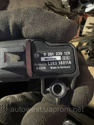 Датчик тиску повітря L3K918211A MAZDA