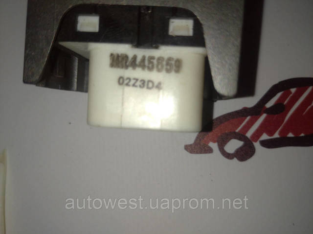 Кнопка вмикання двигуна склопідіймача передня права MR445659 MITSUBISHI